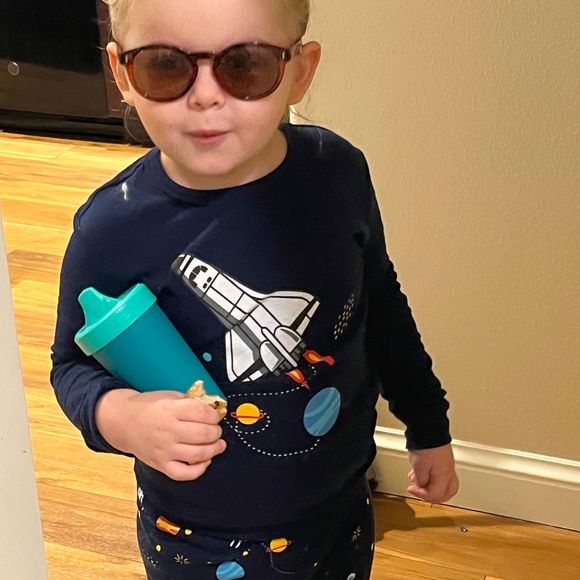 Meet your Posher Oliver - Picture 4 of 9